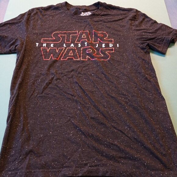 Star Wars The Last Jedi Small Cotton Blend Short Sleeve t-shirt Movie Sp… - Picture 1 of 7